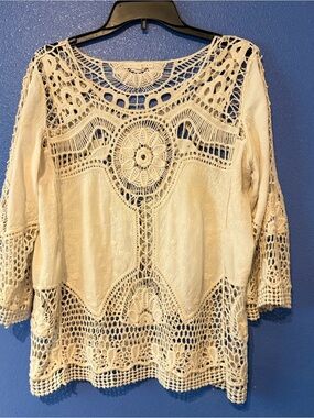 hint of mint Cream Crochet Lace Tunic Top